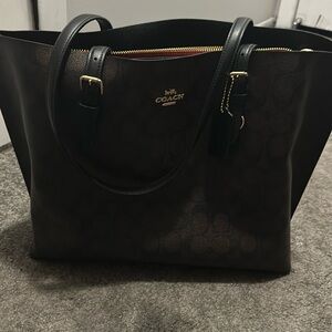 Coach mollie tote